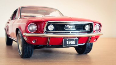 Ford Mustang minyatür araba tahmini