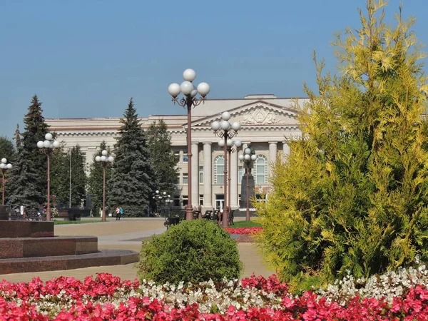 Maladzetschna Molodechno Belarus 2014 Area Front Polytechnic College City Maladzetschna — Stock Photo, Image