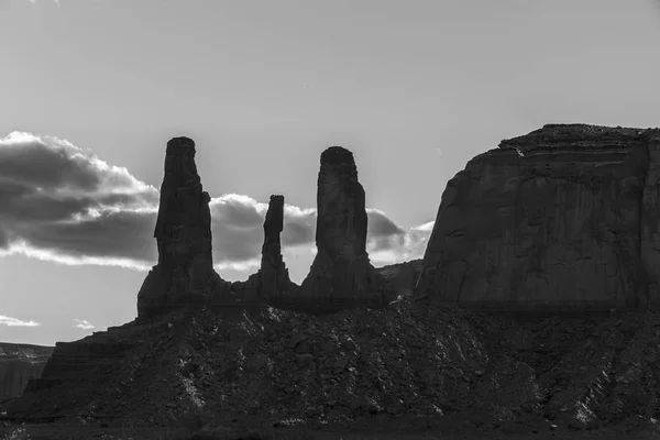 Monumento valle parque nacional en arizona, EE.UU. — Foto de Stock