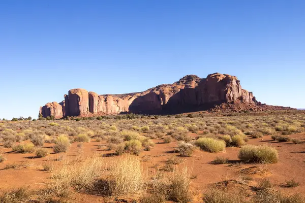 Monumento valle parque nacional en arizona, EE.UU. —  Fotos de Stock