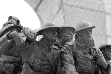 Karlı bir günde Kanada Savaşı Anıtı