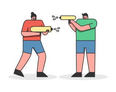 Yaz Aktivite Oyunları Konsepti. Sıcak yaz gününde kız ve erkek birlikte eğleniyor. Arkadaşlar dışarıda Süper Islak Su Silahları oynarlar. Çizgi film Çizgi Çizgisi Düz Vektör İllüstrasyonu