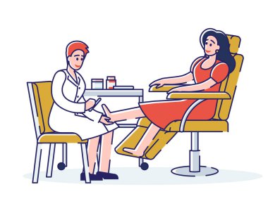 Modern Güzellik Salonu ve Kozmetik Master Sınıfı Konsepti. Profesyonel manikürcü, profesyonel araç ve gereçleri kullanarak müşteri için pedikür yapıyor. Çizgi film Düz Dış Hatlar Biçimi. Vektör İllüstrasyonu