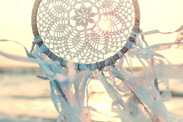 Traumfänger Gegen Sonnenaufgang Handarbeit Ist Ein Ethnisches Symbol Meditation Und — Stockfoto