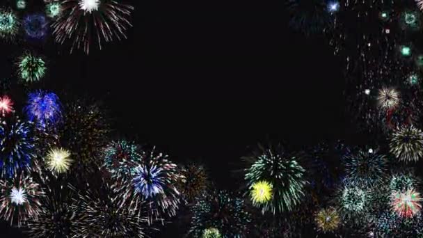 Πολύχρωμα πυροτεχνήματα στο νυχτερινό ουρανό — Αρχείο Βίντεο