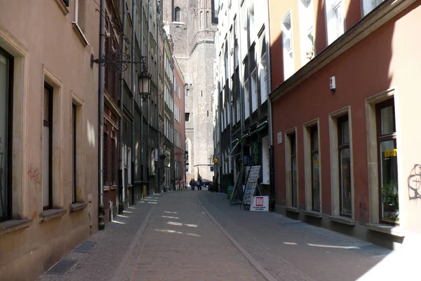 Viviendas Callejón Del Casco Antiguo Gdansk Polonia Pavimento Calle — Foto de Stock