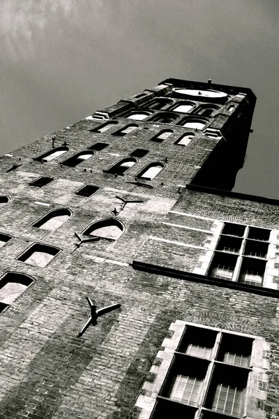 Oude Rode Bakstenen Woning Oude Stad Van Gdansk Polen Toren — Stockfoto