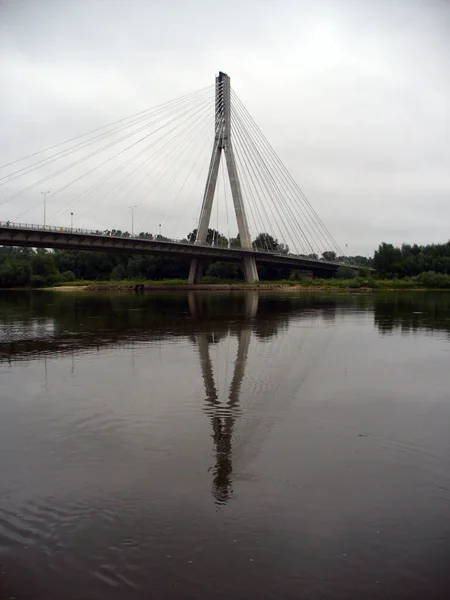 Puente Blanco Con Pilones Sobre Río Varsovia Polonia Lado Izquierdo — Foto de Stock