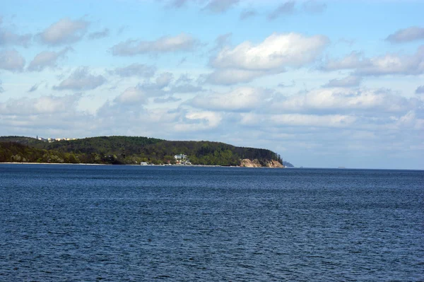 Польське Балтійське Море Прекрасні Блакитні Морські Хвилі Горизонт Пісок Пляж — стокове фото