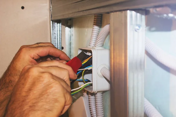 Trabalho eléctrico. electricidade — Fotografia de Stock Grátis