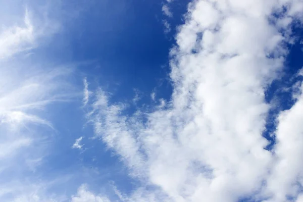 Cielo Blu Con Bellissime Nuvole Bel Tempo Cambiamenti Del Tempo — Foto Stock