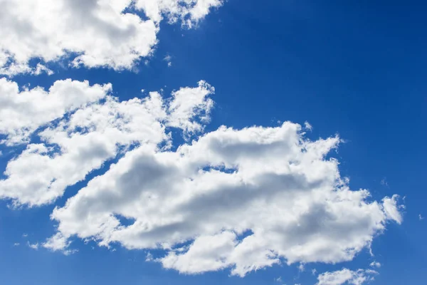 구름과 하늘입니다 — 스톡 사진