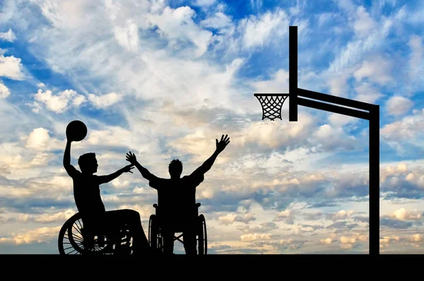 Paralímpicos discapacitados juegan al baloncesto — Foto de Stock