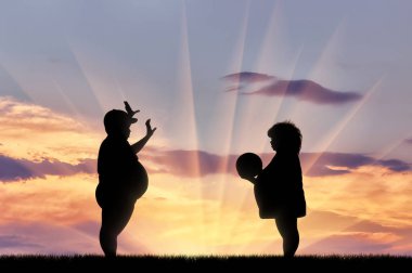 Top oynarken kalın mutlu çocuk