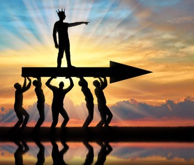 Kafasında bir taçla bencil bir adam kavramı