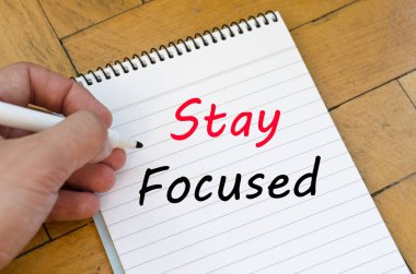 Dizüstü odaklı kavram kal