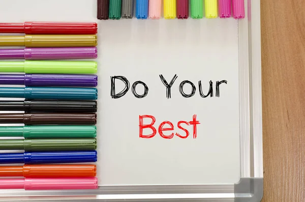 Keçeli kalem ve beyaz tahta ve en iyi metin kavramı