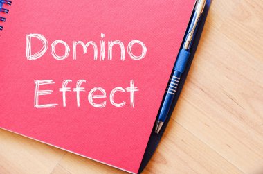Domino etkisi konsept dizüstü