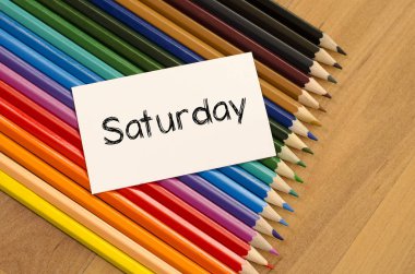 Cumartesi metin kavram üzerinde beyaz Not