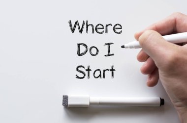 Nereden başlasam beyaz tahta üzerinde yazılı