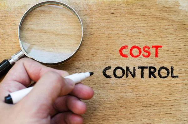 Concepto de texto de control de costes — Foto de Stock