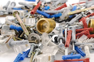 somun civata ve vidalar 