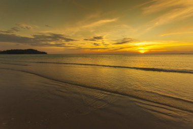 Güzel günbatımı okyanus ile