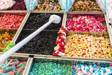 Bir şeker dükkanı tatlılar çeşitleri