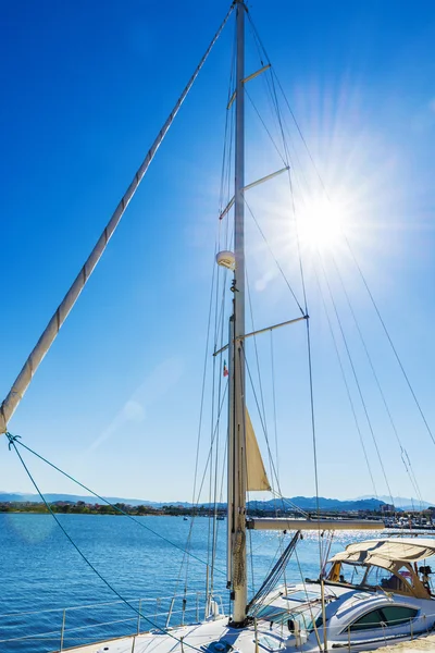 Wolny port w Cagliari, Sardinia, Włochy — Zdjęcie stockowe