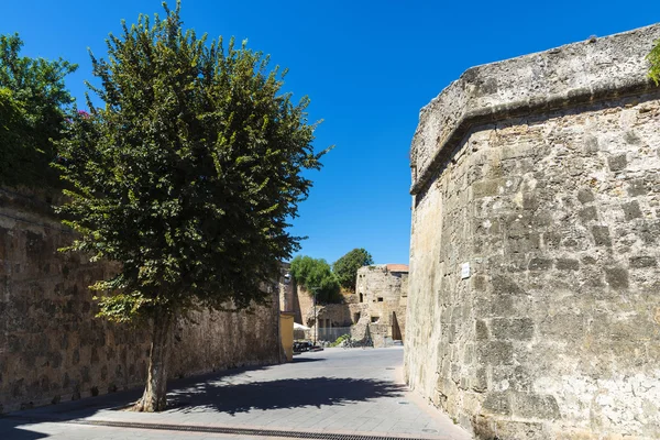 Befästning i den gamla staden Alghero, Sardinien, Italien — Stockfoto
