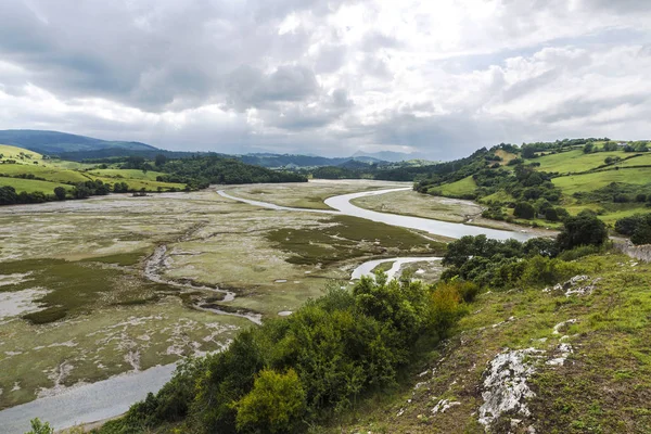 San Vicente de la Barquera estuary, Spain — Stock Photo, Image