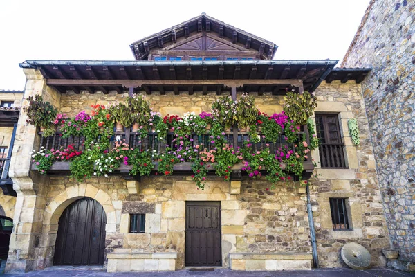 Medeltida byn av Lierganes i Spanien — Stockfoto