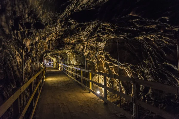 塩でトンネル鉱山、スペイン — ストック写真