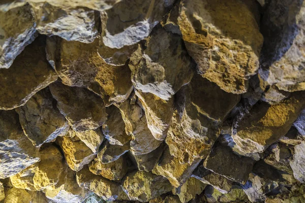 Stone dachu jaskini — Zdjęcie stockowe
