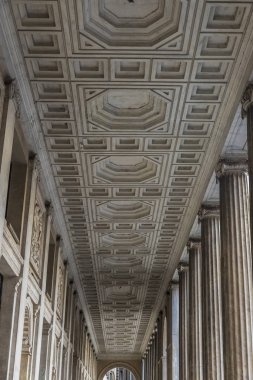 Roma, İtalya Roma sütunları koridor