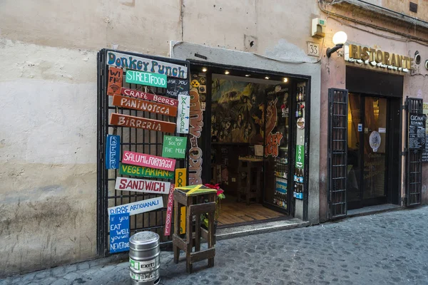 Bar restaurant in Rome, Italy — Stock Photo, Image