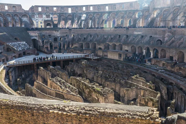 イタリア、ローマのコロシアム — ストック写真