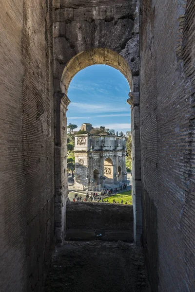 Boog van Constantijn in Rome, Italië — Stockfoto
