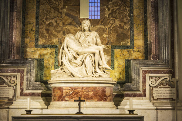 Благочестие Ватикана или Пьеты в папской базилике Святого
