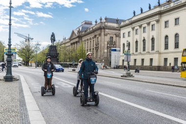 Segway bir sokak, Berlin, Almanya