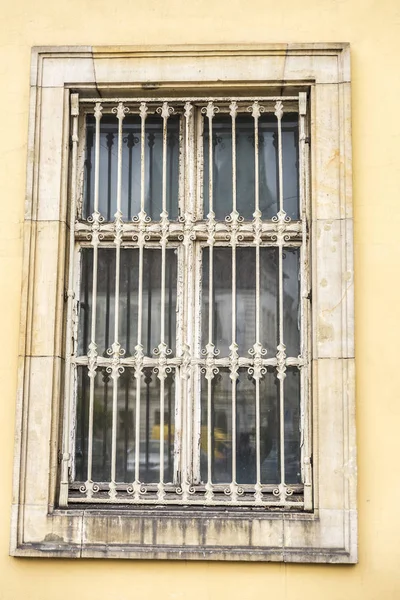Old barred window in Berlin, Germany — Stock Photo, Image