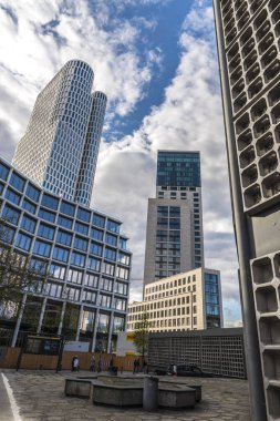 Gökdelen, Berlin, Almanya