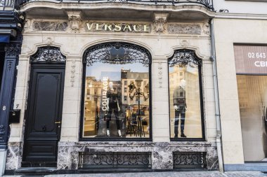 Versace salonu Brüksel, Belçika