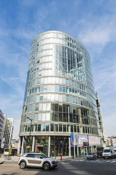 Straße mit Verkehr in Brüssel, Belgien — Stockfoto