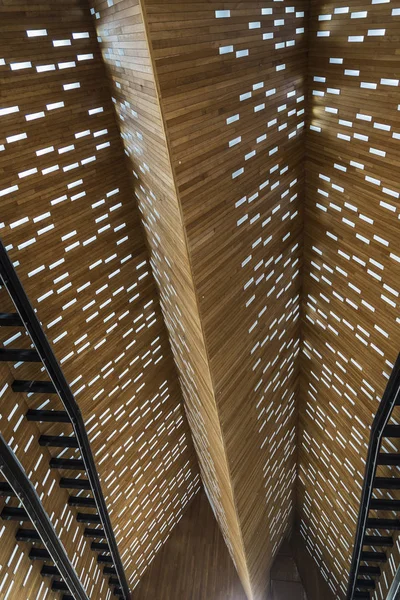 Потолок муниципального павильона или Штадшал в Генте, Бельгия — стоковое фото
