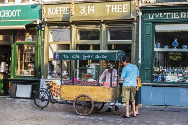 Ghent, Belçika sokakta şeker standı