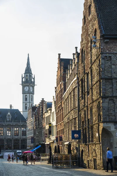 Straat in de oude stad in Gent, België — Stockfoto