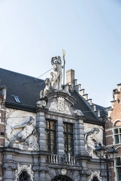 Bâtiment historique dans la ville médiévale de Gand, Belgique — Photo