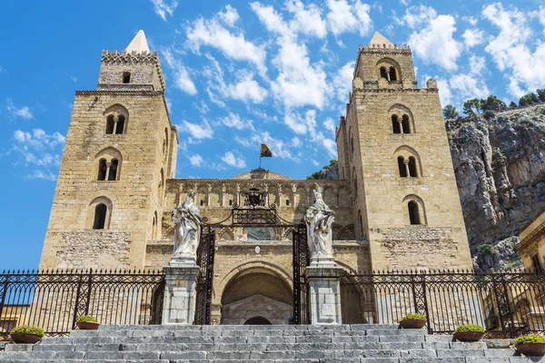 Katedral Cefalu Sicilya, İtalya — Stok fotoğraf