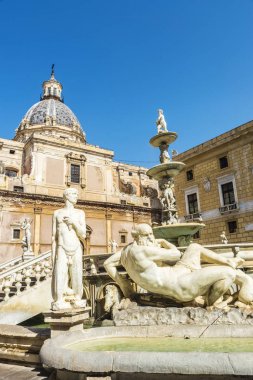 Palermo Sicilya Praetorian çeşme (Fontana Pretoria),